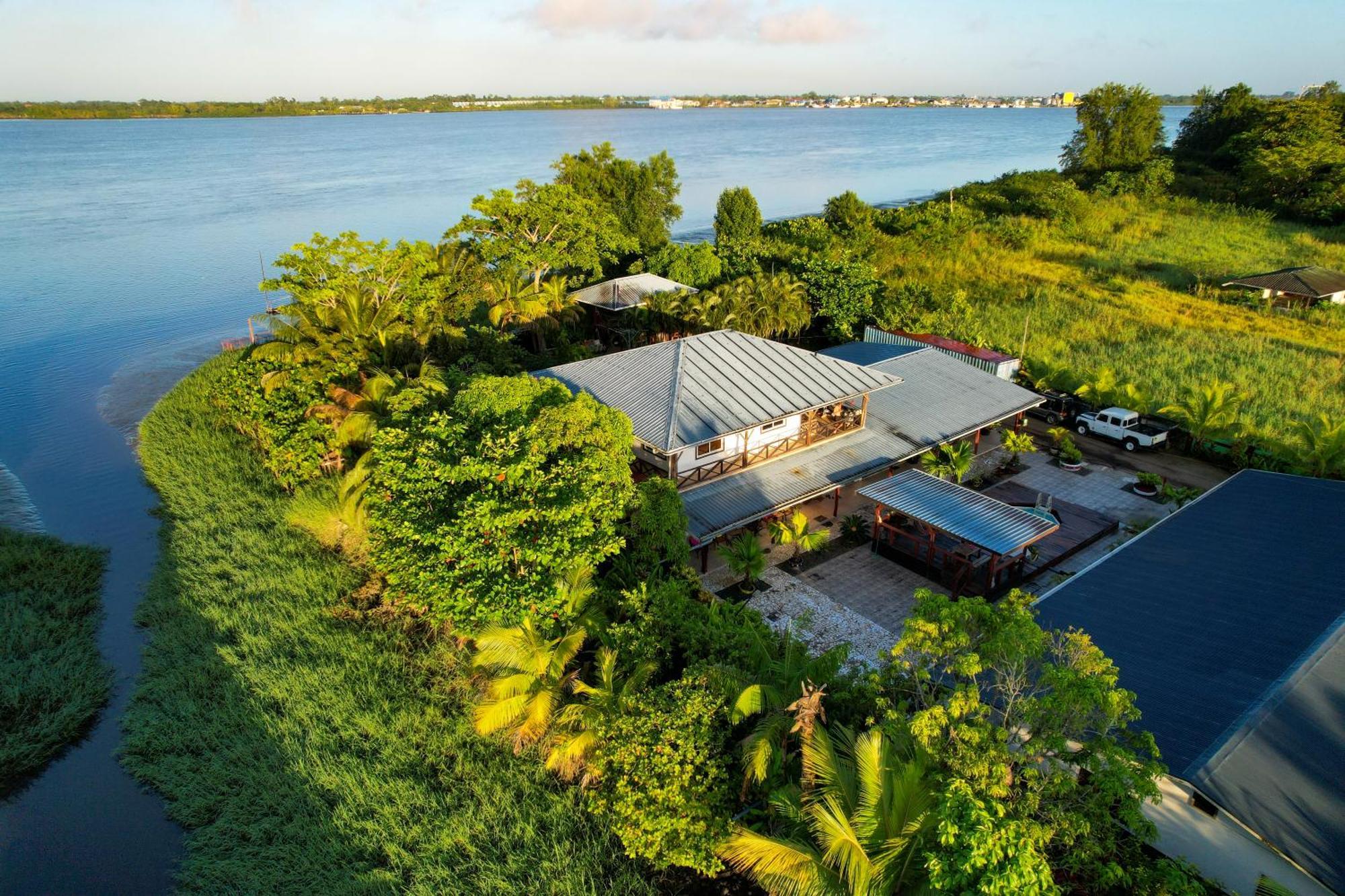 Sutopia Holiday Resort Paramaribo Exterior foto